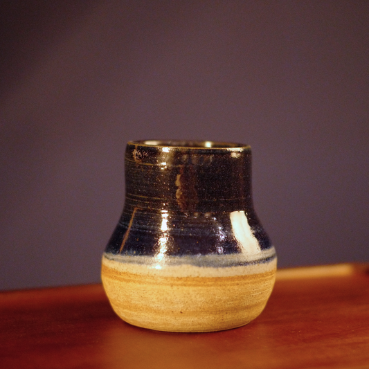 Stoneware Vase / Cutlery Holder (1 of 1)