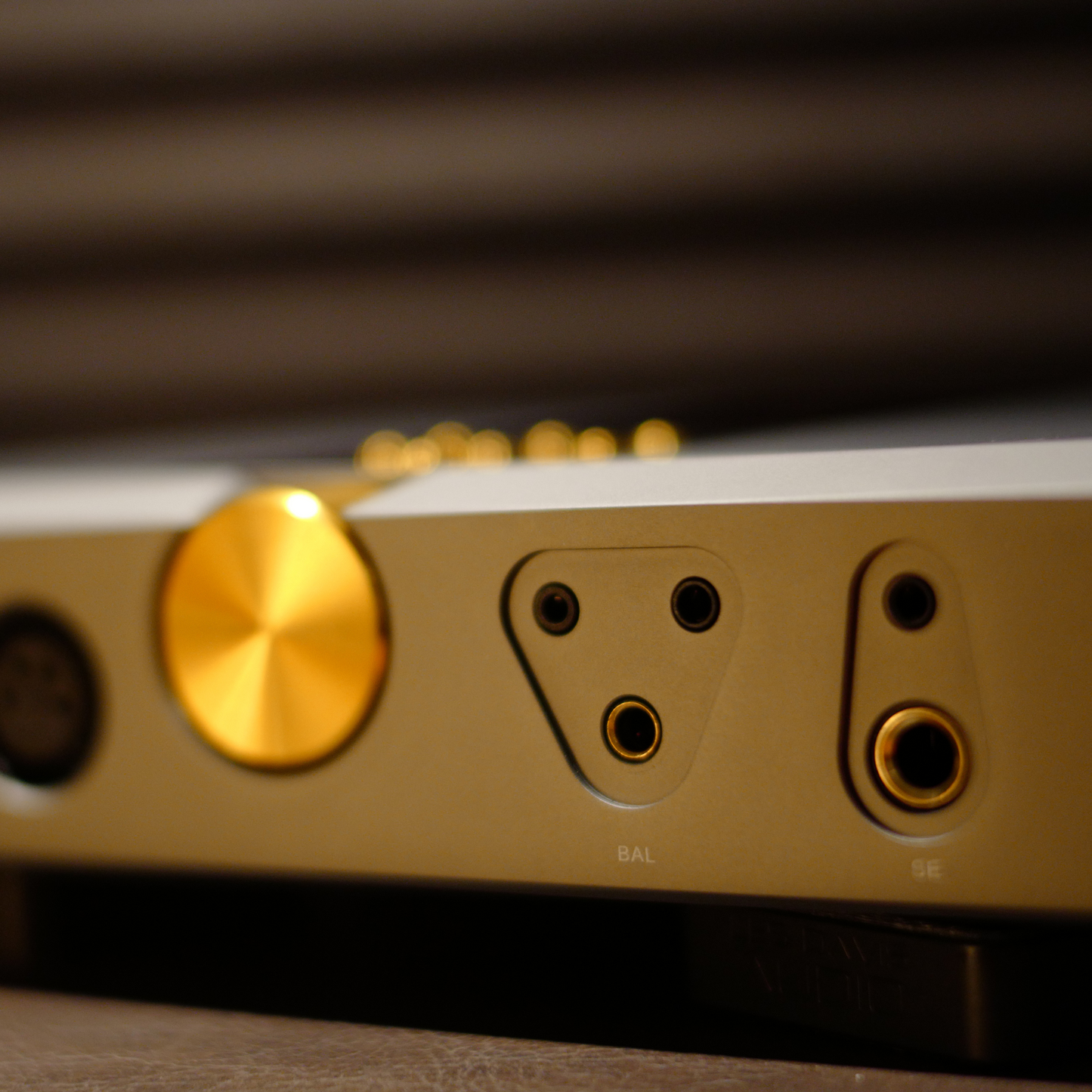 Quloos QA390MOD Portable All-In-One Player DAC/Amp