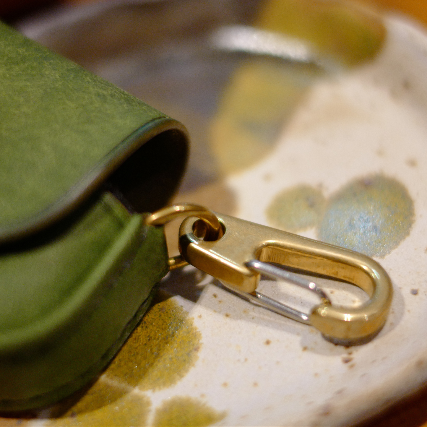 Slow Lyfe Airpods Pro 2 Leather Case