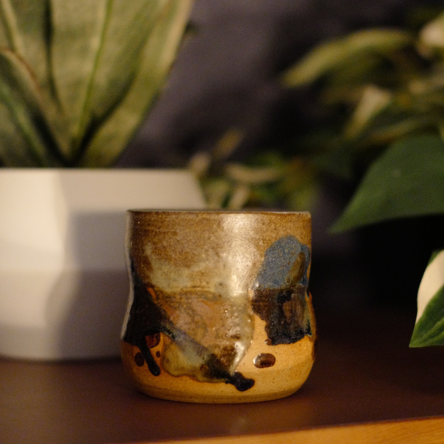 Stoneware Cup (1 of 1)